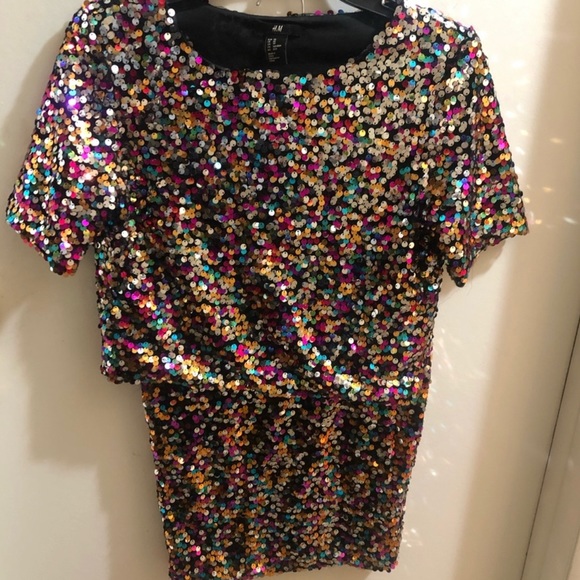 H&M Multi-Color Sequin Crop Top & Matching Skirt - Picture 3 of 8